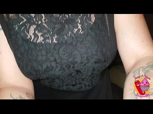 ❤️ Slutty Stiefschwester gibt ihm einen Blowjob und Spanisch ❤️ Anal video bei uns ﹏